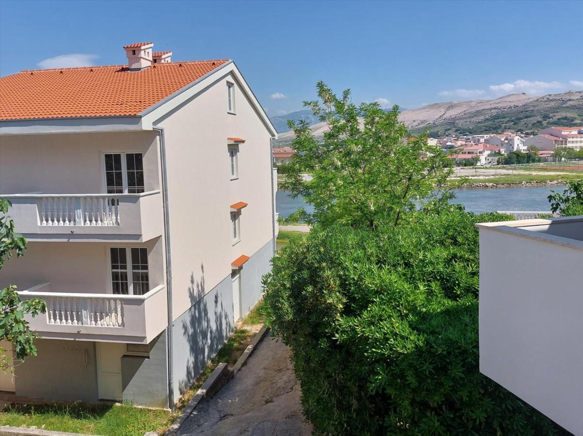 Apartmani Lavanda Pag Town Exterior photo