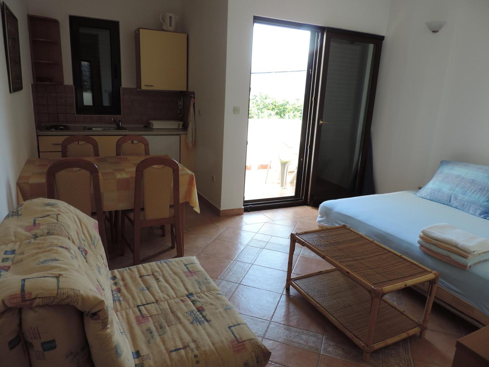 Apartmani Lavanda Pag Town Room photo